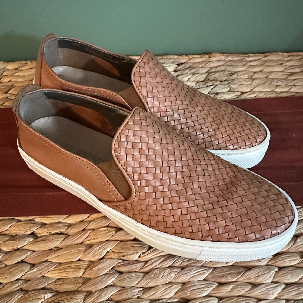 The Flexx Cognac Brown Woven Leather Slip On Sneaker